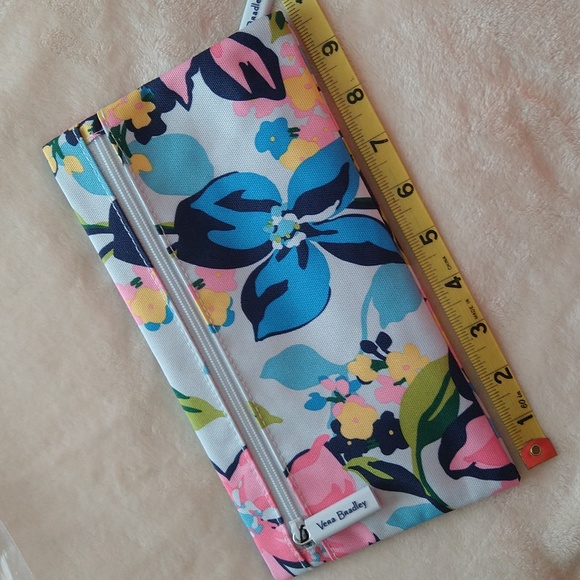 NEW Vera Bradley Marian Floral Lighten Up Pencil Pouch 2 Sided 2 Zippered Pocket - Picture 4 of 8